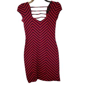 3/$15 Monteau Chevron Cap Sleeve Sheath Dress Size Medium